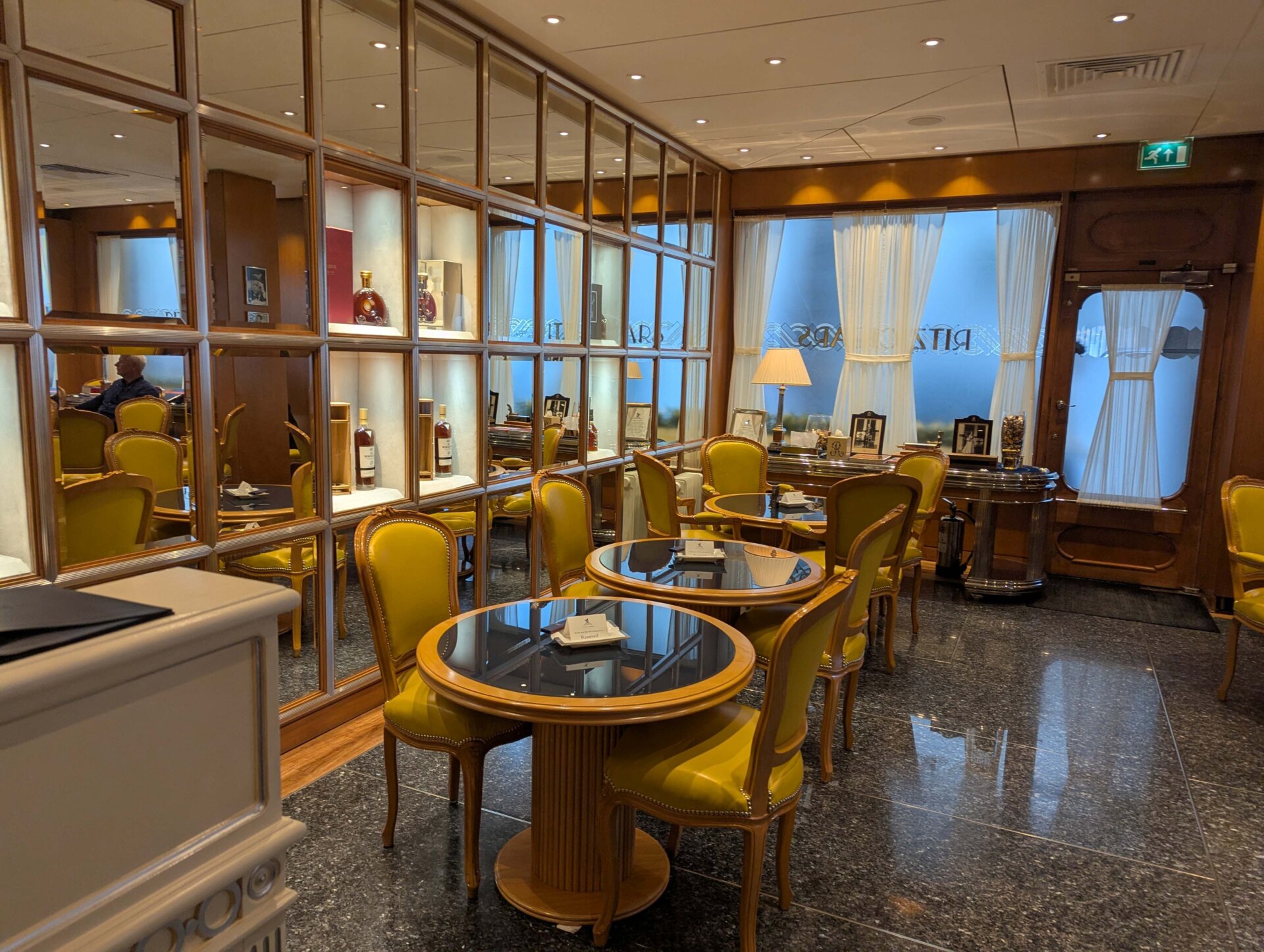 Cigar lounge tables and chairs